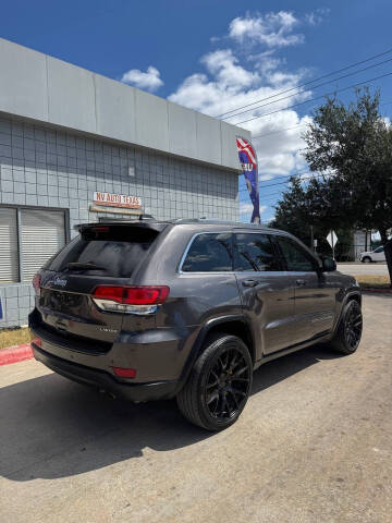 2020 Jeep Grand Cherokee Laredo E