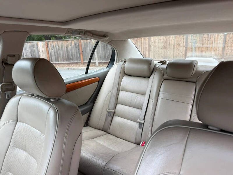 2000 Lexus GS 300