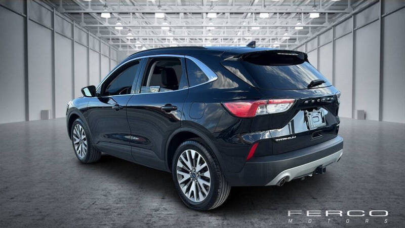 2021 Ford Escape Titanium