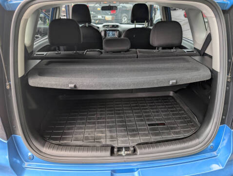 2019 Kia Soul +