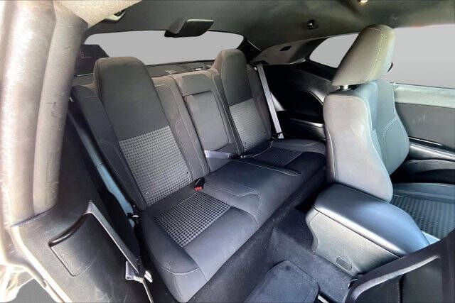 2019 Dodge Challenger SXT