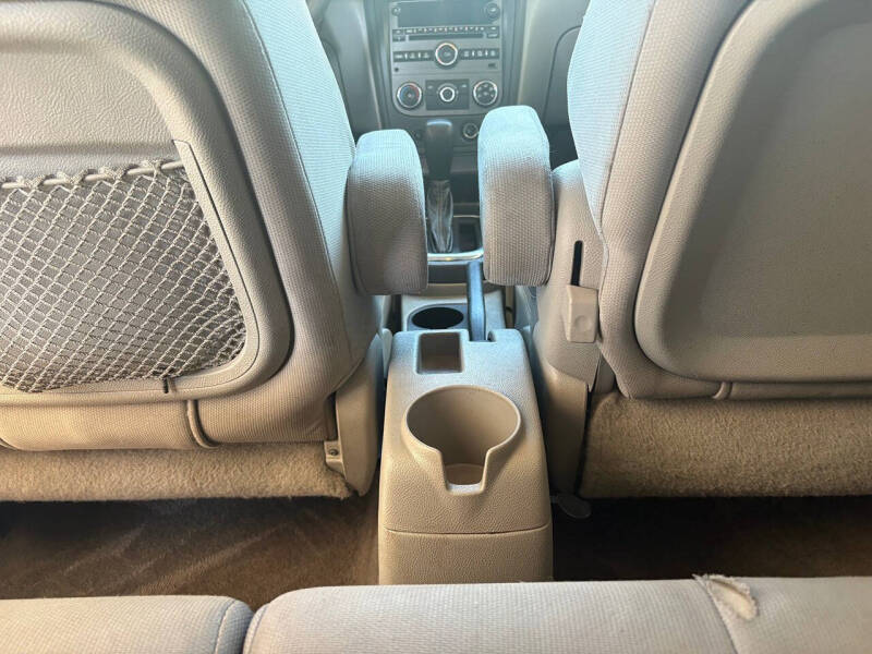 2010 Chevrolet HHR LS