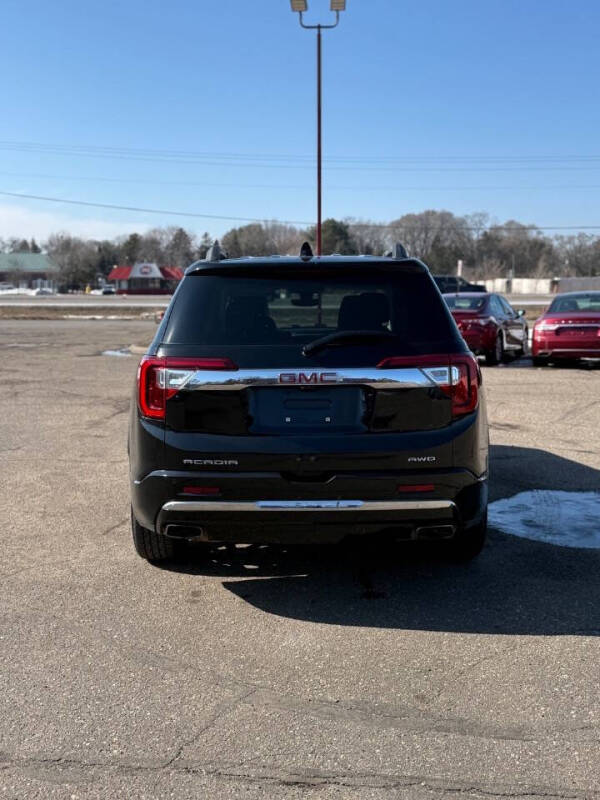 2021 GMC Acadia Denali