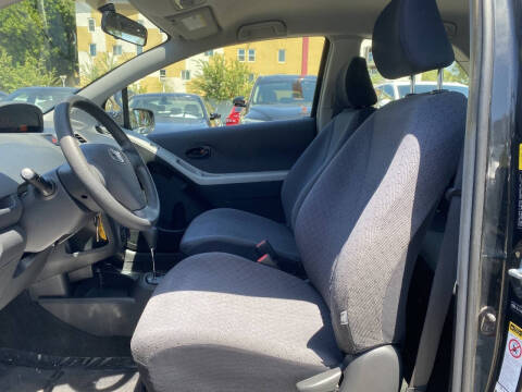 2010 Toyota Yaris