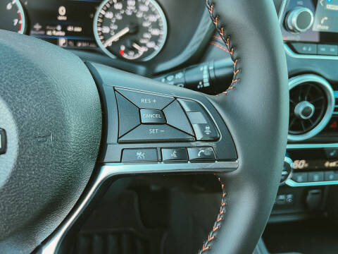 2025 Nissan Sentra SR