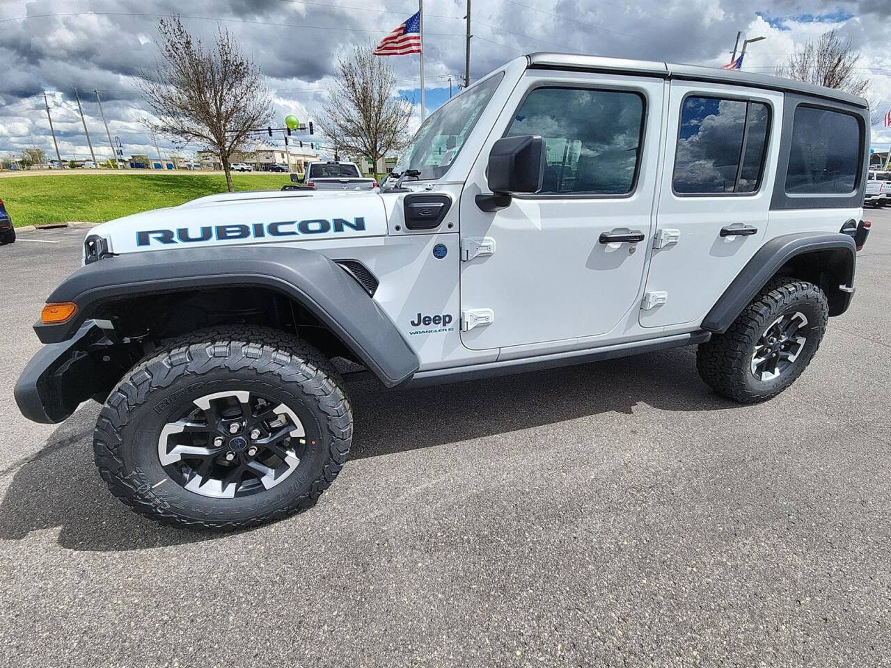 2024 Jeep Wrangler for sale at Victoria Auto Sales in Victoria, MN