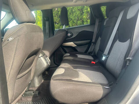 2018 Jeep Cherokee Latitude