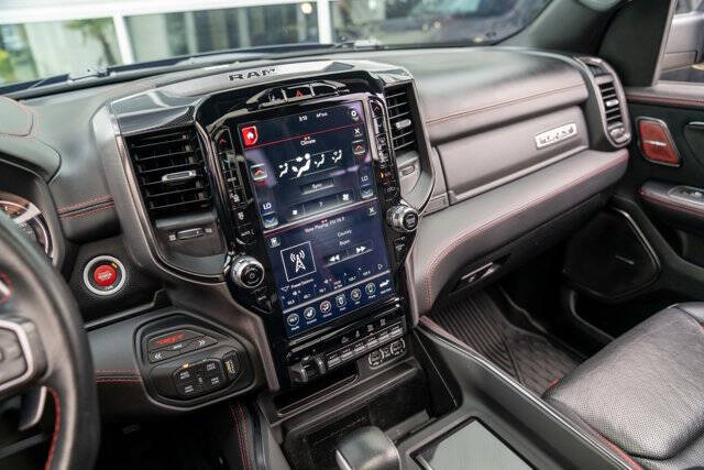 2021 RAM 1500 17