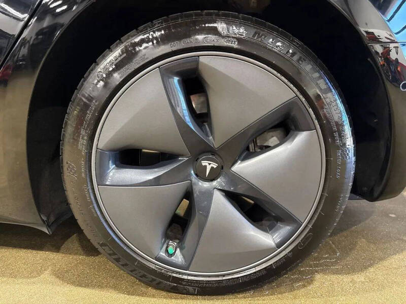 2018 Tesla Model 3 Performance