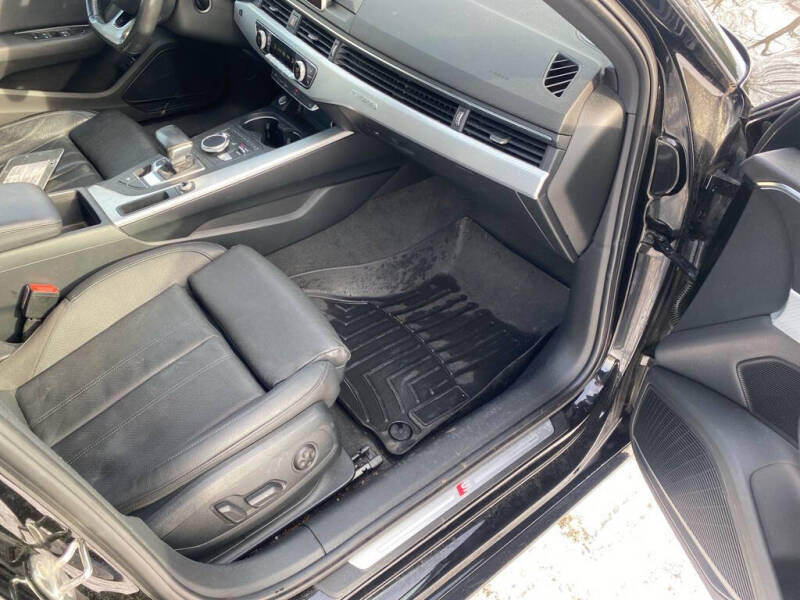 2017 Audi A4 2.0T quattro Premium Plus