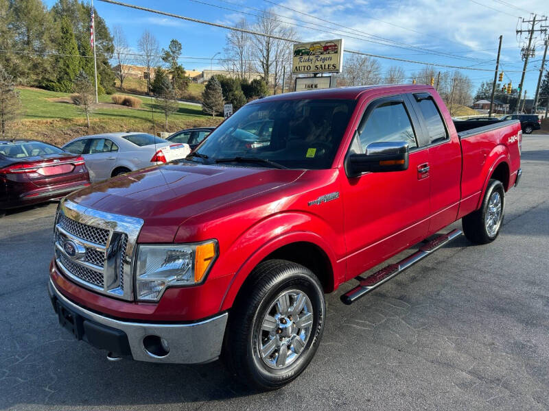 2010 Ford F-150 Lariat's photo