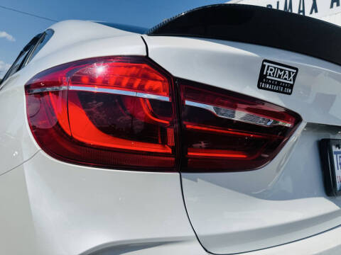 2015 BMW X6 M