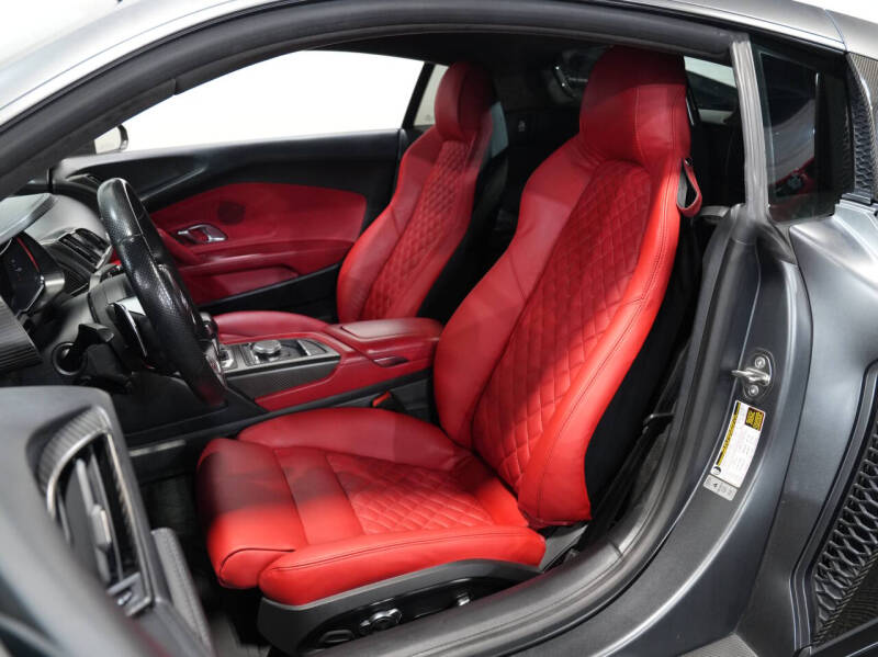 2017 Audi R8 5.2 quattro V10 Plus