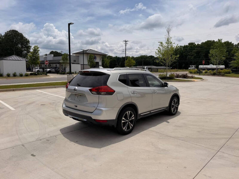 2017 Nissan Rogue SL