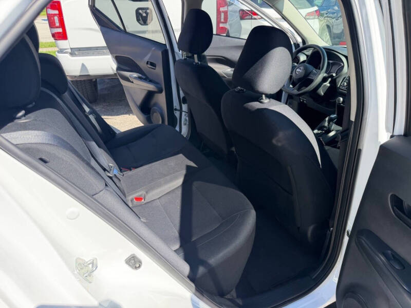 2023 Nissan Kicks S