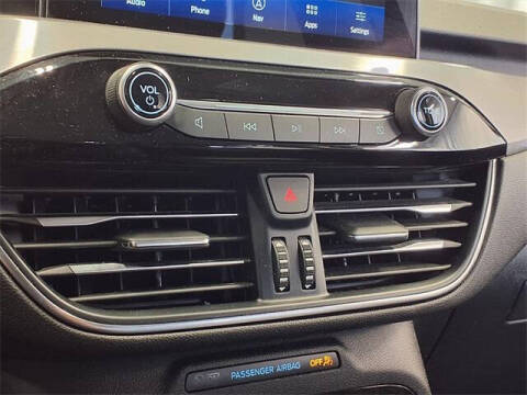 2021 Ford Escape Titanium