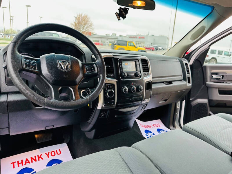 2020 RAM 1500 Classic SLT