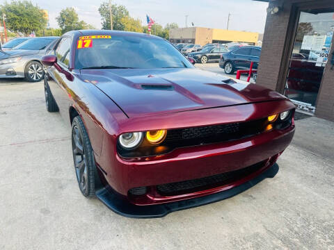 2017 Dodge Challenger SXT