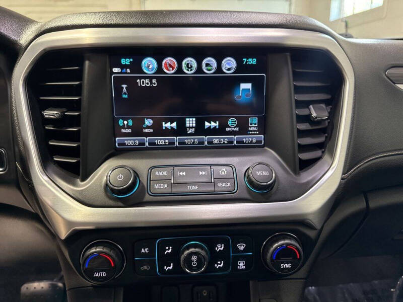 2019 GMC Acadia SLT-1