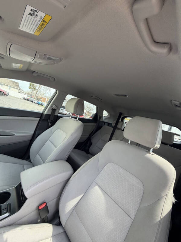 2017 Hyundai Tucson SE