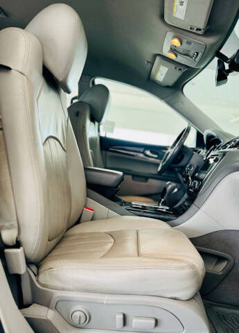 2017 Buick Enclave Leather