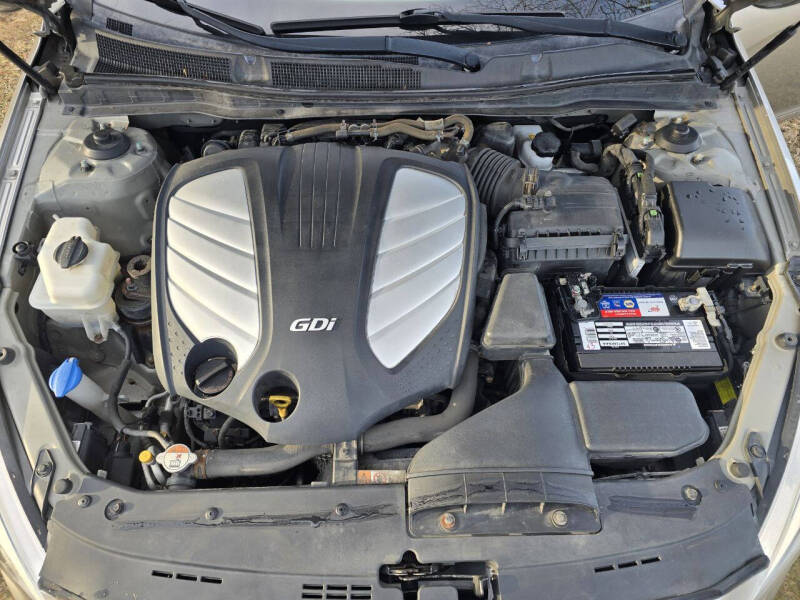 2015 Kia Cadenza Premium