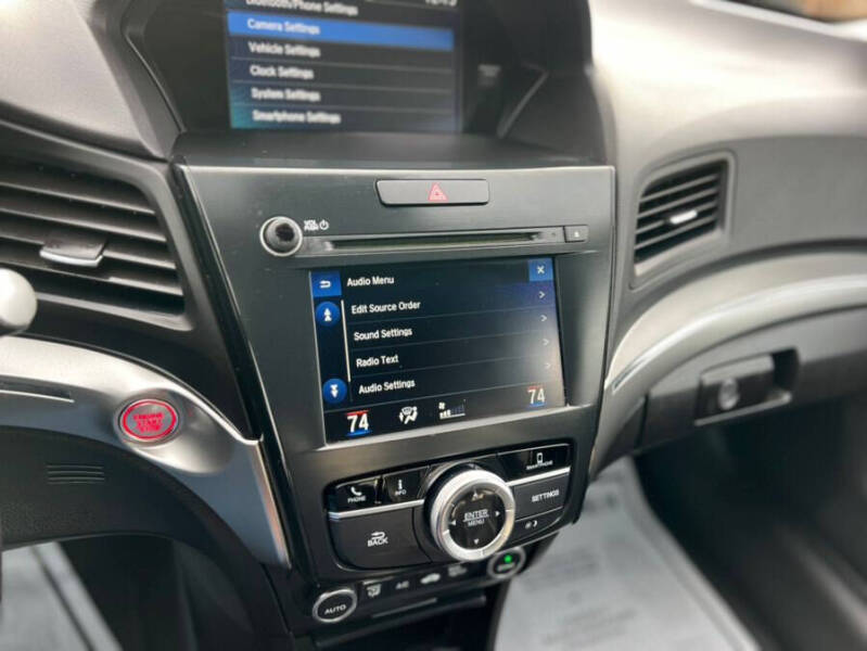 2019 Acura ILX w/Premium