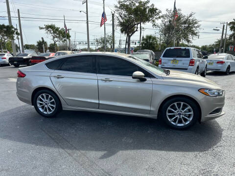 2017 Ford Fusion SE