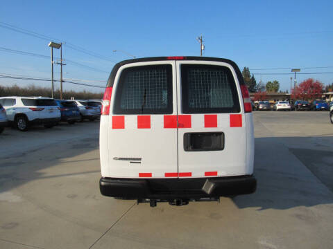 2015 Chevrolet Express 2500