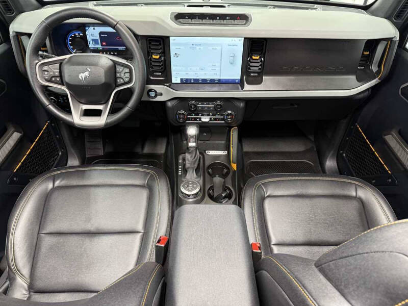 2023 Ford Bronco Badlands Advanced