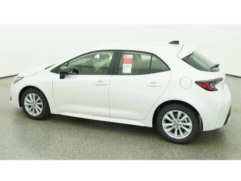 2026 Toyota Corolla Hatchback SE