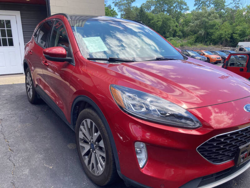 2020 Ford Escape Titanium