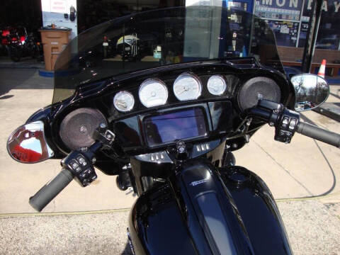 2023 Harley-Davidson Street Glide