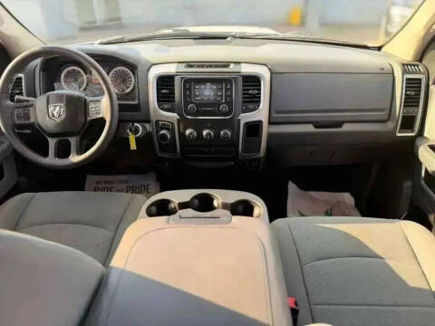 2020 RAM 1500 Classic SLT