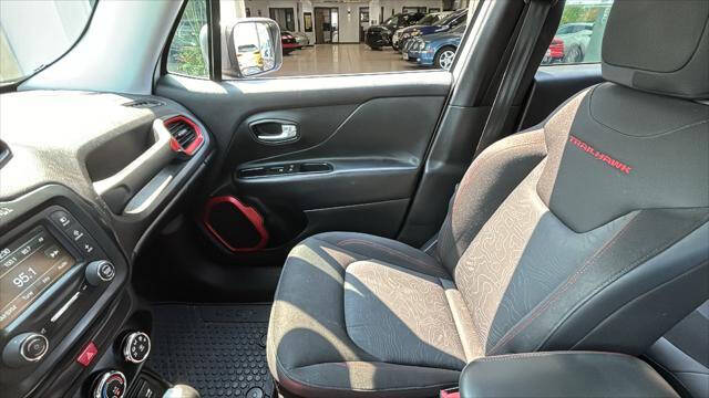 2016 Jeep Renegade Trailhawk