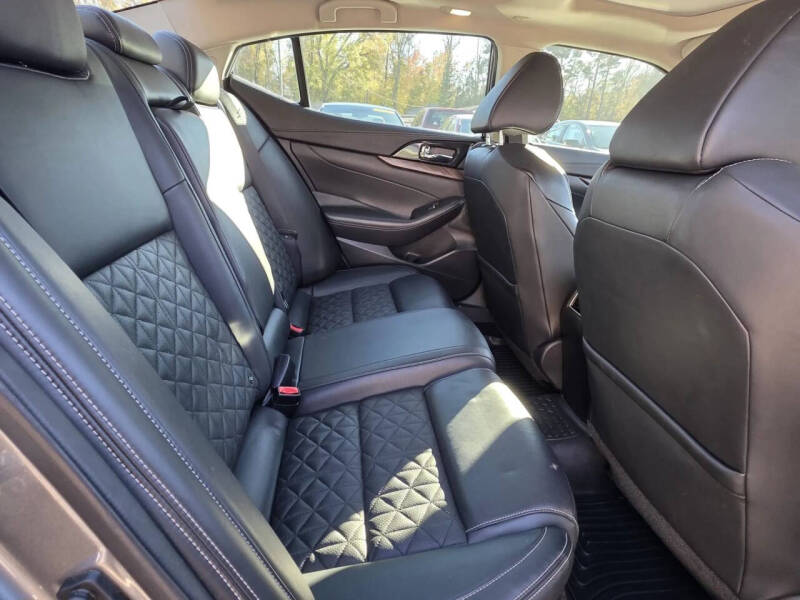 2017 Nissan Maxima Platinum