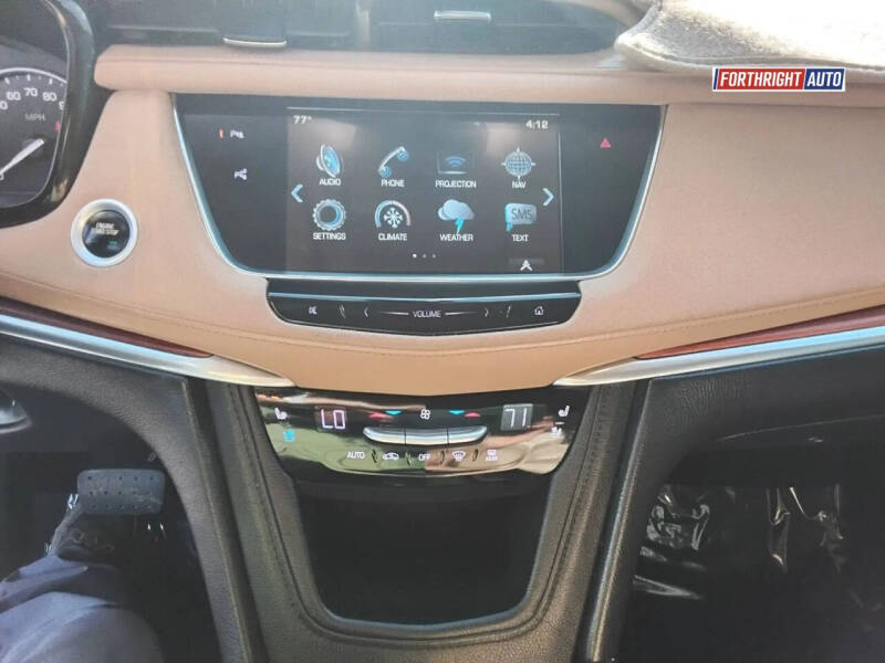 2018 Cadillac XT5 Platinum