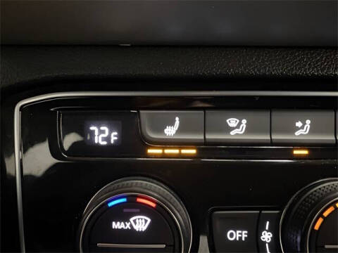 2022 Volkswagen Atlas Cross Sport V6 SE