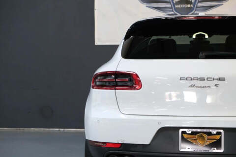 2017 Porsche Macan S