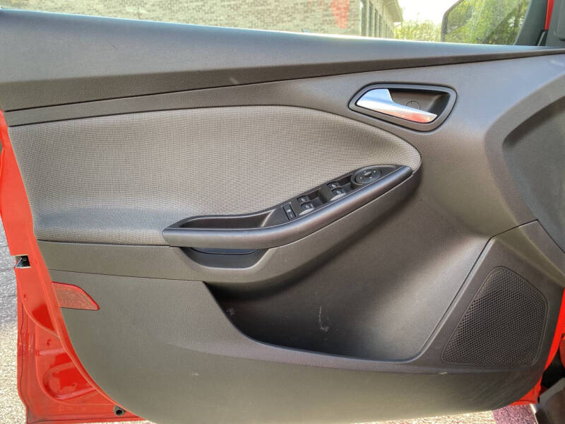 2012 Ford Focus SE