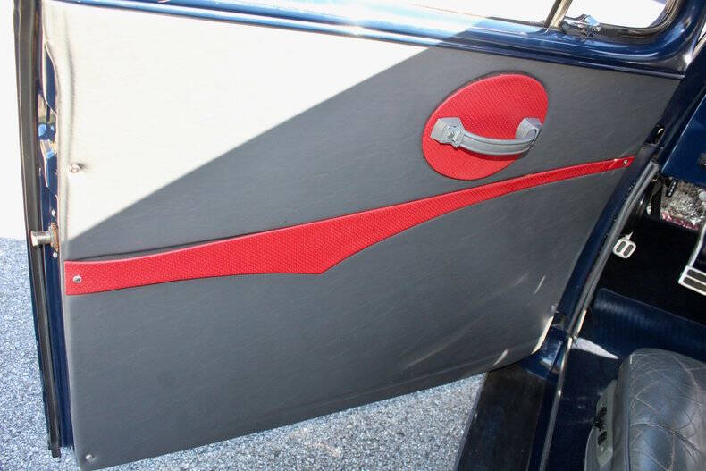 1946 Ford Super Deluxe