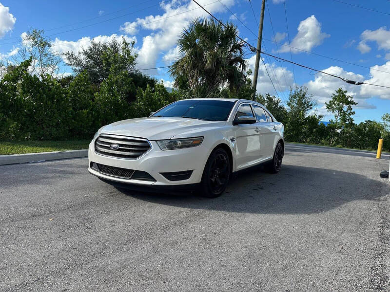 2019 Ford Taurus Limited