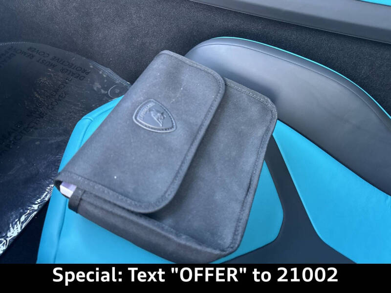 2024 Lamborghini Revuelto