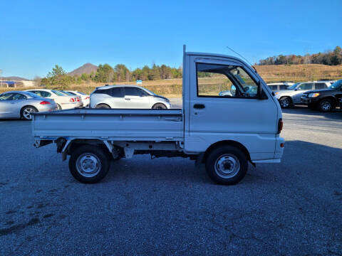 1996 Mitsubishi Truck for sale at Driven Pre-Owned in Lenoir NC