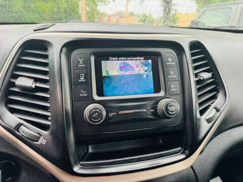 2018 Jeep Cherokee Latitude
