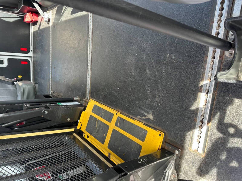 2012 Ford E-Series E-350 SD