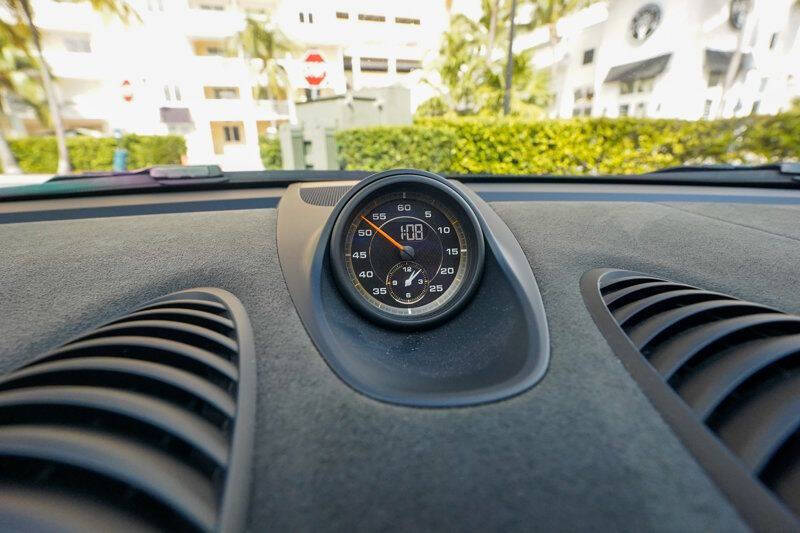 2024 Porsche 718 Cayman GT4 RS