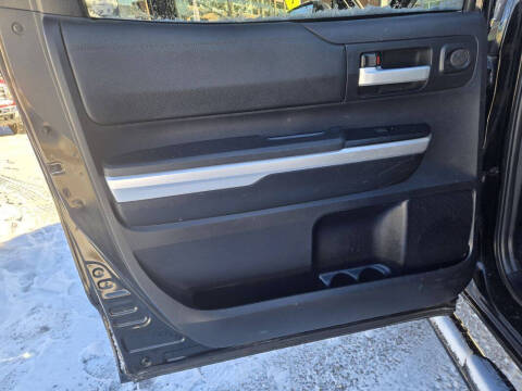 2014 Toyota Tundra SR5