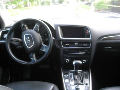 2017 Audi Q5 2.0T quattro Premium Plus