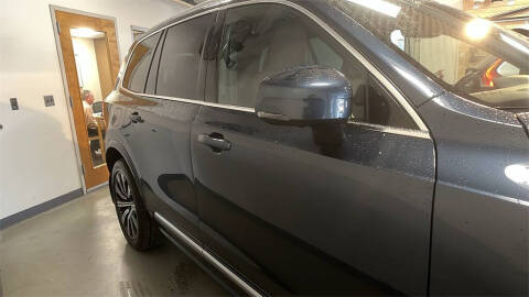 2023 Volvo XC90 B5 Plus Bright Theme